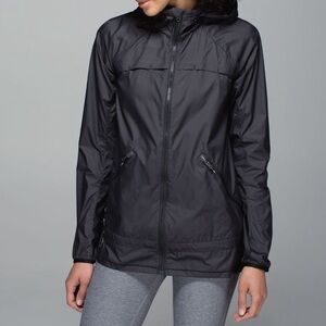 Lululemon Miss Misty Packable Hooded Jacket Sz 8